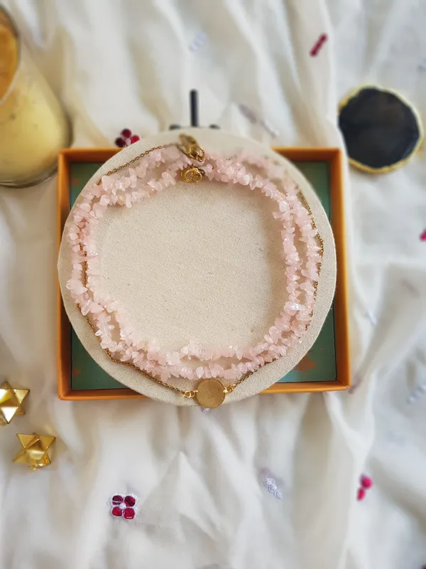Minimal_Style_Coin_Layer_Neckpieces_Rose_Quartz_Pink