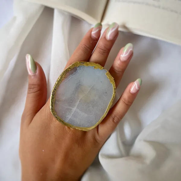 Black_Abstract_Stone_Ring_White