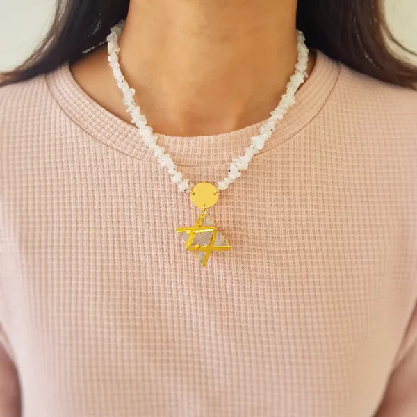 Snowy_Garland_Necklace