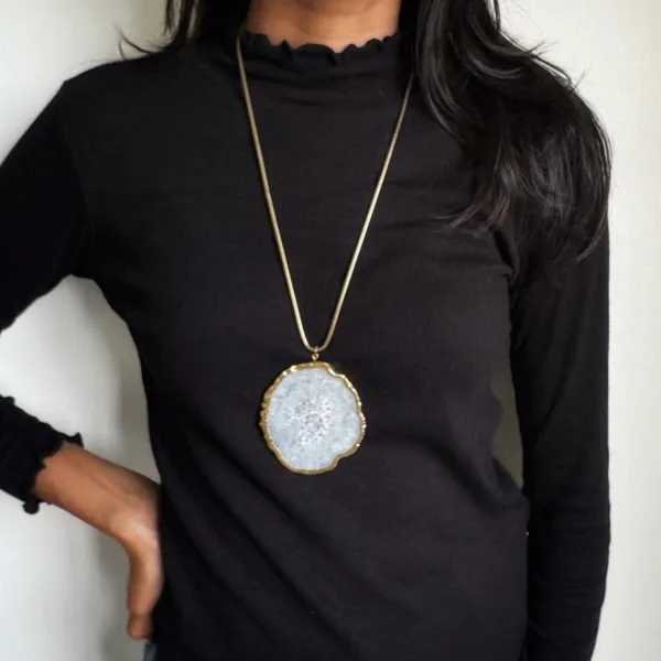 Snake_Chain_Necklace_White