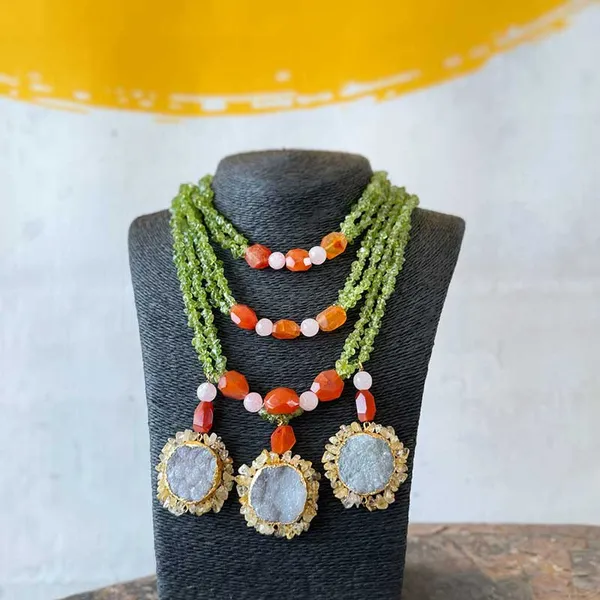 Shyam_Sundar_Veni_Layer_Green_Necklace