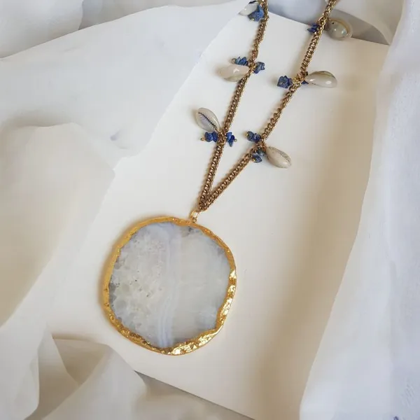 Purple_Agate_Pendant_Long_Necklace_White