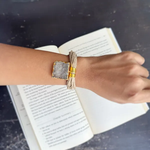 Noore_Luxe_Bohemian_Bracelet_Square