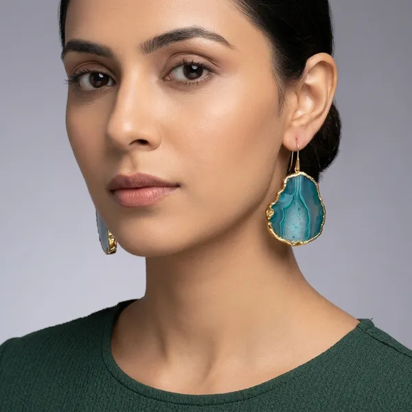 Galaxy_Dreams_Black_Stone_Dangle_Teal_Blue