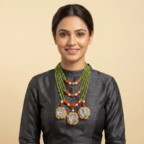Shyam_Sundar_Veni_Layer_Green_Necklace