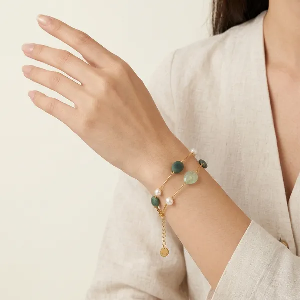 Black_Pearl_Whisper_Bracelet_Green