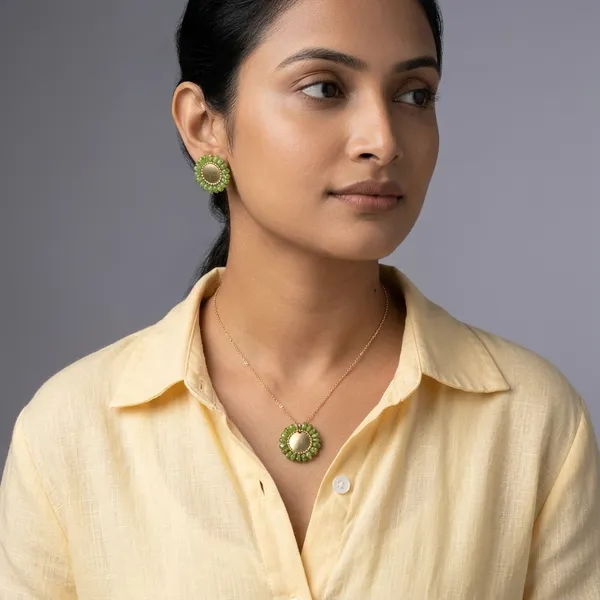 Minimal_Peridot_Coin_Set_Light_Green