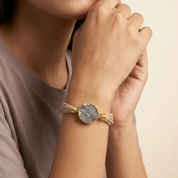Noore_Luxe_Bohemian_Bracelet_Round