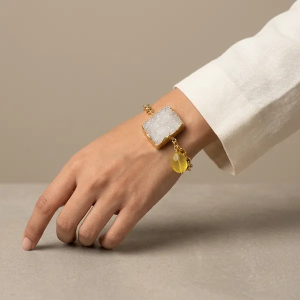 Yellow_Hint_Agate_Luxe_Chain_Bracelet