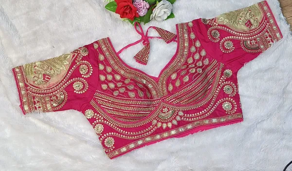 Pink_Silk_Sweetheart_Neck_Sequin_Zari_Blouse_For_Women