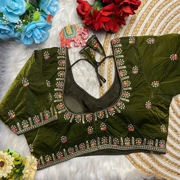 Light_Green_Silk_Sweetheart_Neck_Blouse_For_Women
