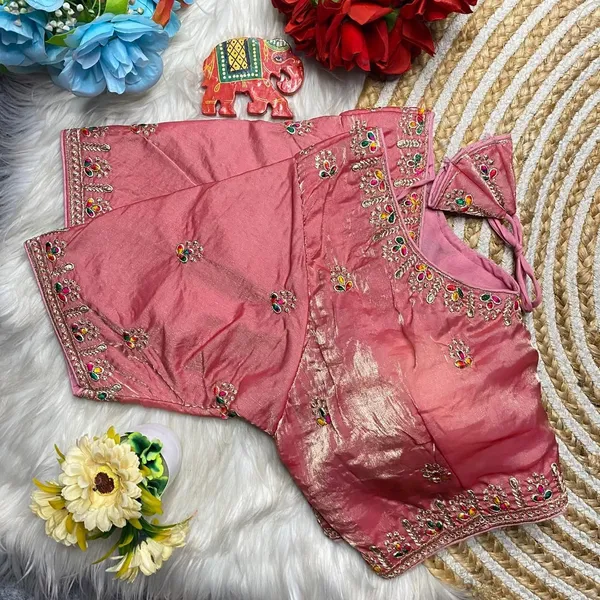 Peach_Fendy_Silk_Sweetheart_Neck_Multi_Thread_Embroidery_Blouse_For_Women