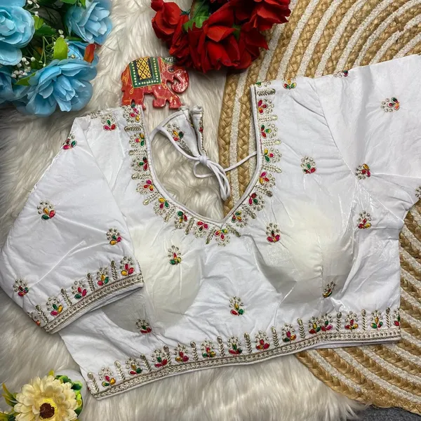 White_Silk_Sweetheart_Neck_Blouse_For_Women