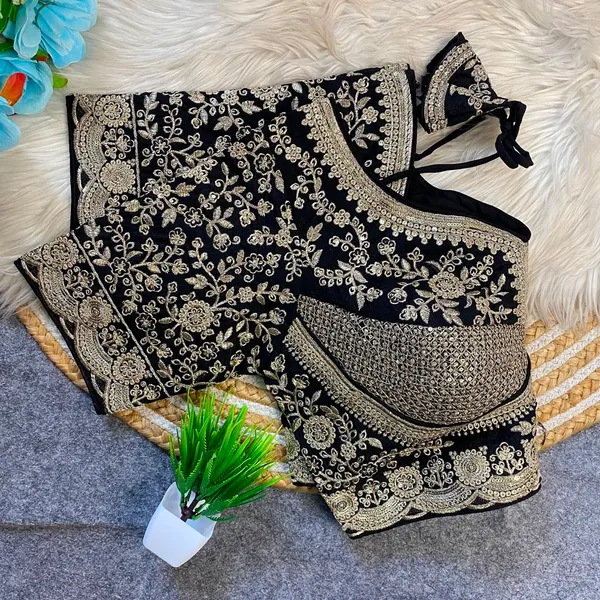 Black_Silk_Embroidered_Zari_Work_Blouse_For_Women