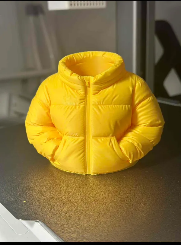 Yellow_Pla_Plastic_Pen_Holder_For_Organizing_Pens,_Pencils_And_Stationery