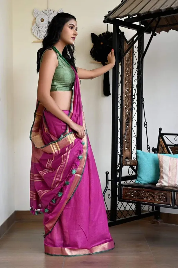Green_And_Pink_Premium_Cotton_Linen_Saree_For_Women