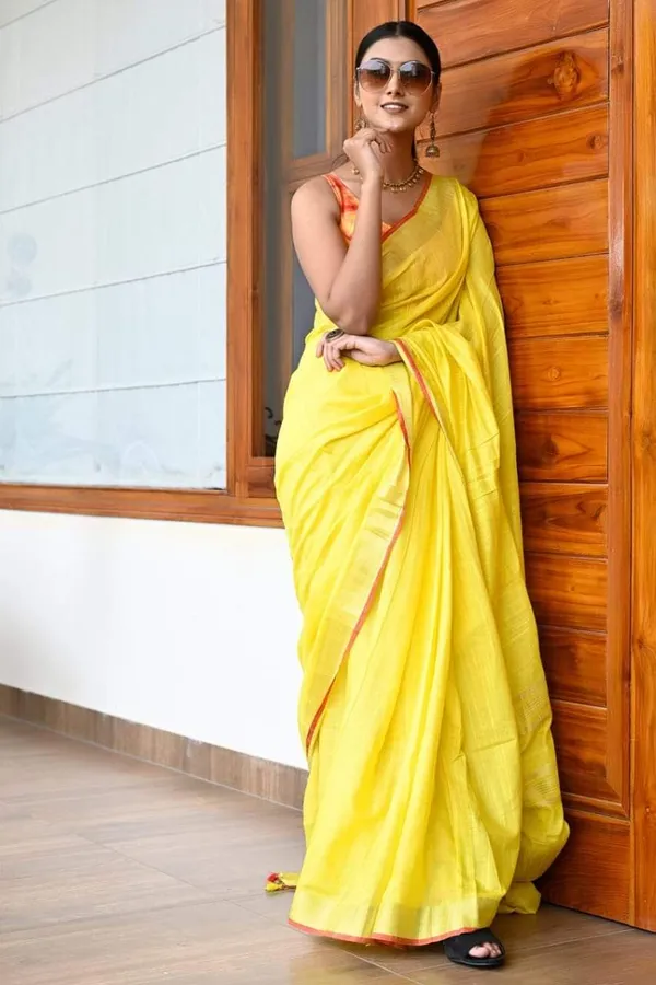 Yellow_Premium_Cotton_Linen_Saree_For_Women