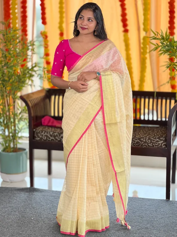 Pink_And_Cream_Premium_Linen_Saree_For_Women