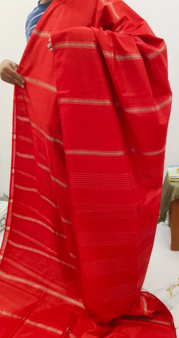 Red_Silk_Staple_Saree_with_Blouse_piece_