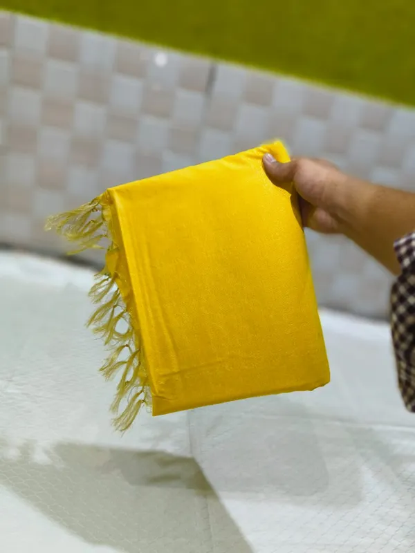 Yellow_Zari_Staple_Saree_