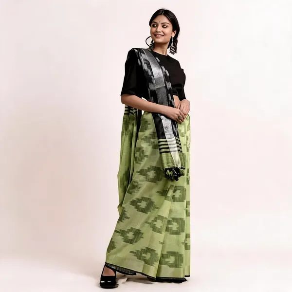 Black_And_Green_Premium_Cotton_Slub_Saree_For_Women
