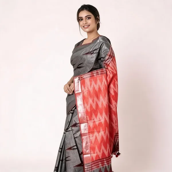 Red_And_Grey_Premium_Cotton_Slub_Saree_For_Women