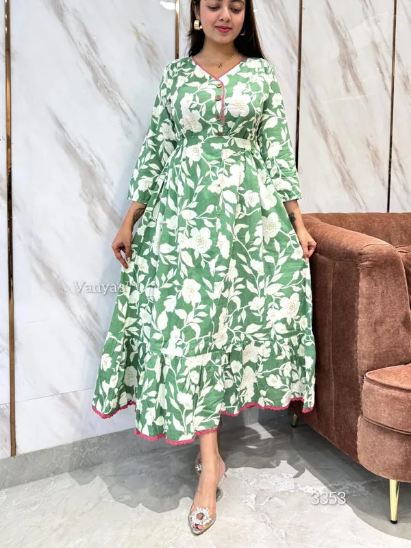 Adorn_Your_Appearance_With_This_Floral_Printed_Cotton_Gown_This_Gown_Set_Is_As_Elegant_As_It_Looks_Adjustable_Belt_Given_To_Set_Fitting_As_Per_Body_Shape_Green