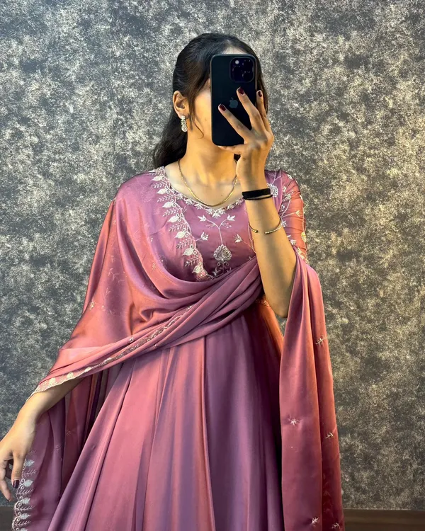 Featuring_Beautiful_Heavy_Gown_With_Duppata_Set_Which_Is_Beautifully_Decorated_Embroidered_And_Hand_Work_Rrrd03