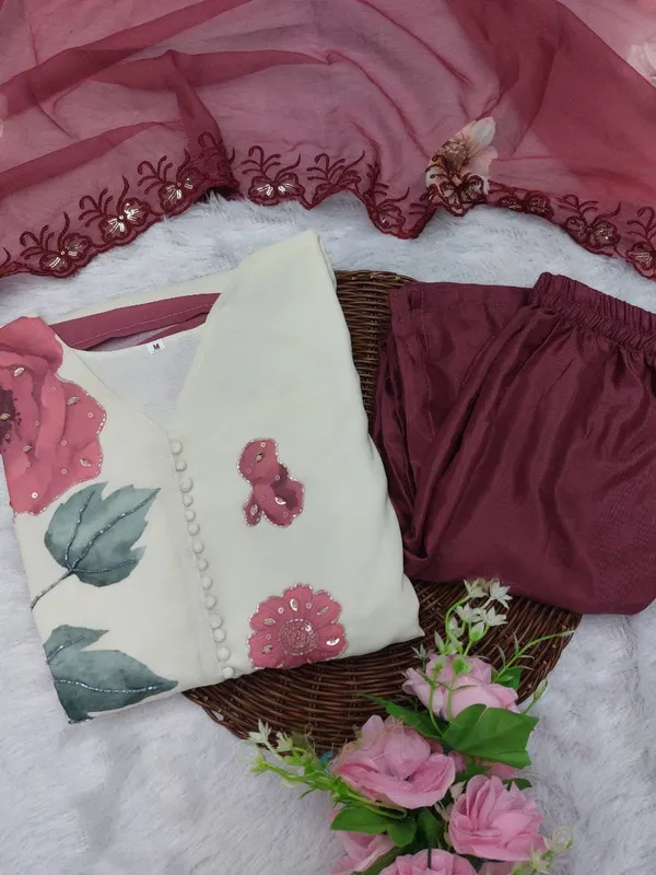 Featuring_Beautiful_Heavy_Suit_Set_Which_Is_Beautifully_Decorated_Embroidered_And_Hand_Work_Rrrd10_02_Mehroon