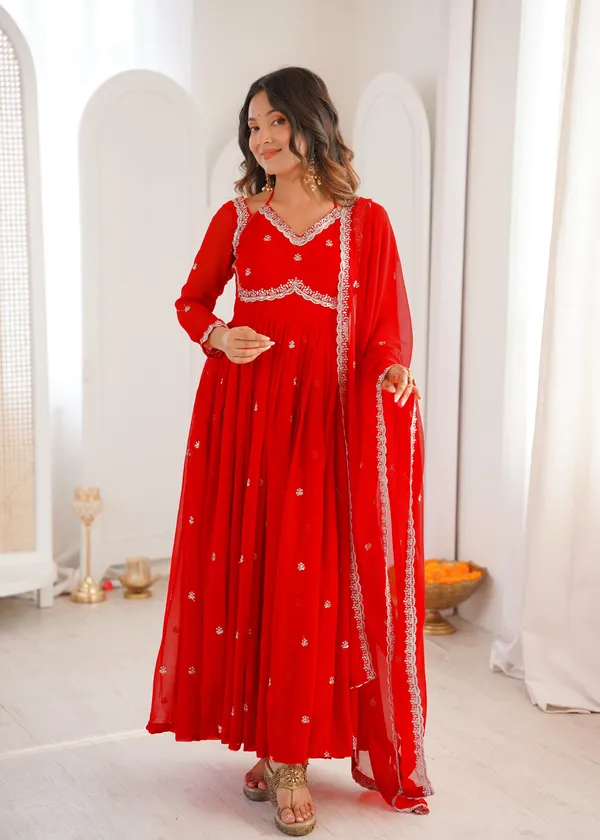 Step_Into_Effortless_Charm_With_Our_Exclusive_3_Piece_Set_Crafted_For_Comfort_Stitched_With_Grace_Nfrsd05