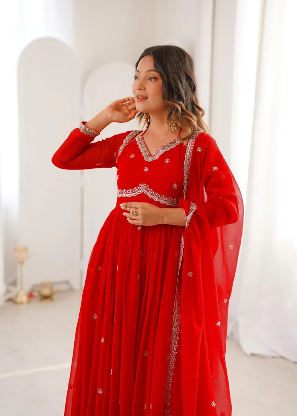 Step_Into_Effortless_Charm_With_Our_Exclusive_3_Piece_Set_Crafted_For_Comfort_Stitched_With_Grace_Nfrsd05