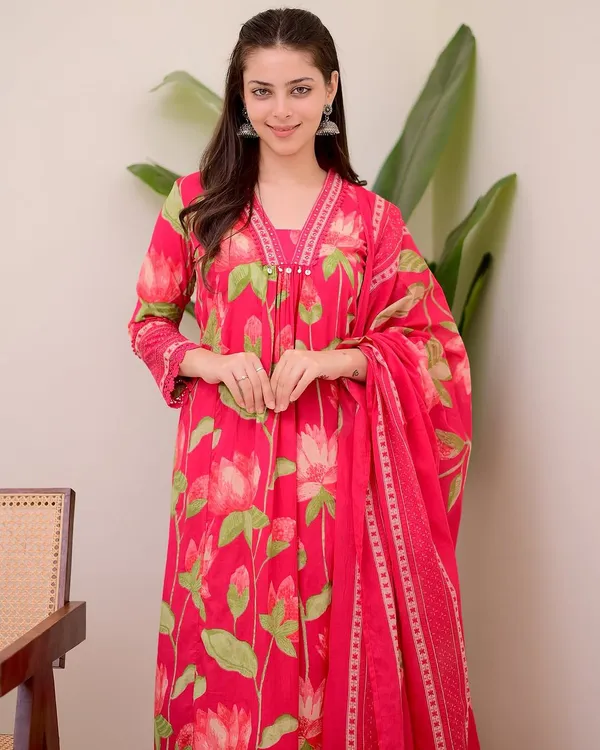 New_Stylish_And_Affordable_Beautiful_Look_Straight_Alia_Cut_Set_With_Beautiful_Print_And_Fabric_Pure_Cotton_Swsk14_Red