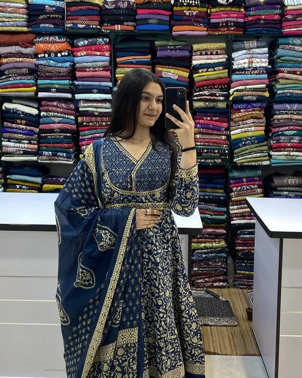 New_Stylish_And_Affordable_Beautiful_Look_Straight_Set_With_Beautiful_Print_And_Fabric_Pure_Cotton_Swsk09_Navy_Blue