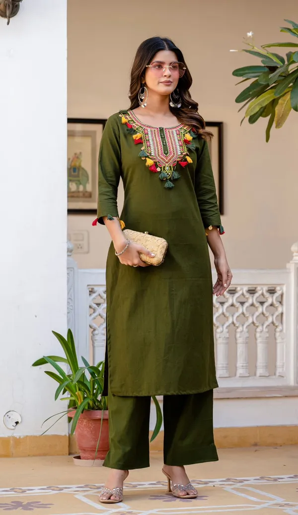 New_Stylish_And_Affordable_Beautiful_Look_Straight_Set_With_Beautiful_Print_And_Fabric_Pure_Cotton_Swsk08_Green