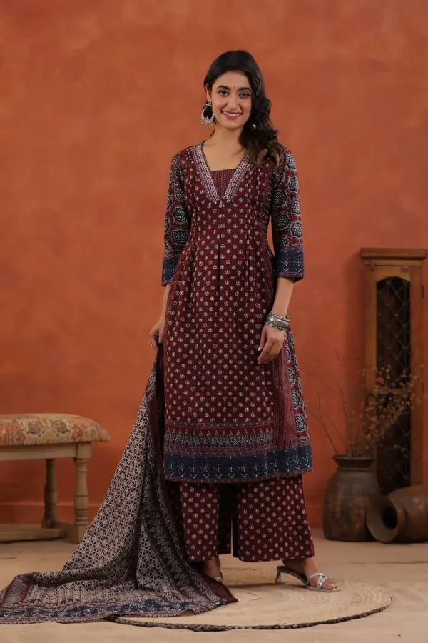 New_Stylish_And_Affordable_Beautiful_Look_Straight_Set_With_Beautiful_Print_And_Fabric_Pure_Cotton_Swsk06_Rust_Orange