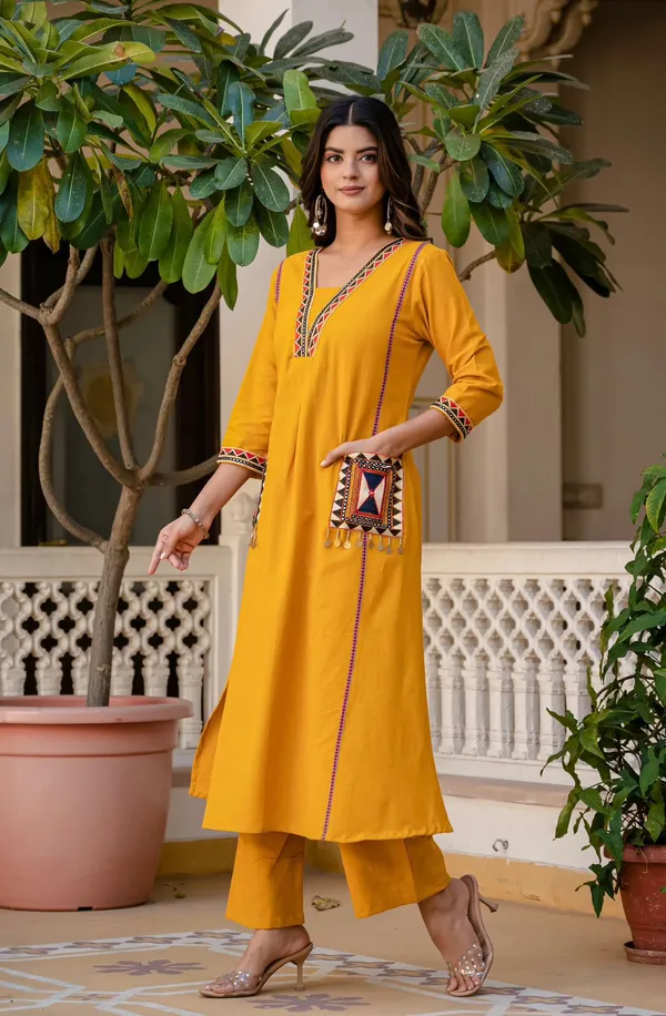 New_Stylish_And_Affordable_Beautiful_Look_Start_A_Line_Set_With_Beautiful_Elephant_Print_And_Fabric_Pure_Cotton_Swsk05_Yellow