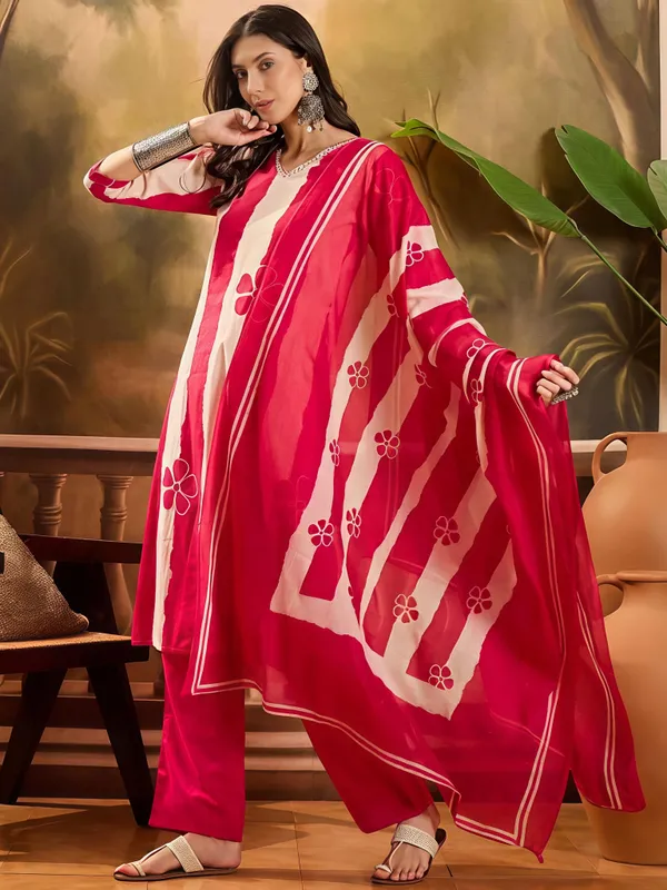 Designer_Festive_Wear_Kurta_Set_With_Statement_Dupatta_Swsk43_Pink