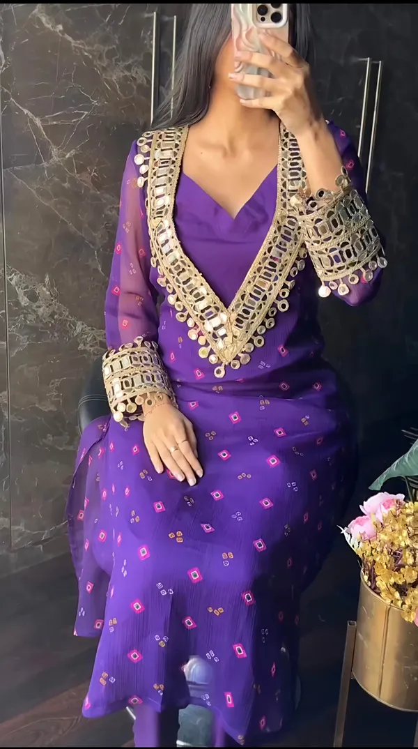 Velvet_Charm_Embroidered_Kurta_Set_Purple_Pink_Rd39_Purple