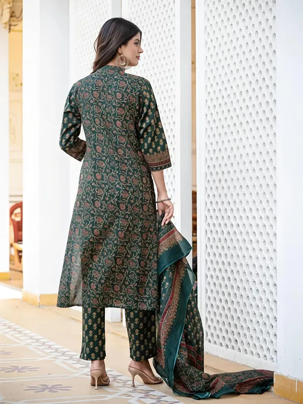 Fine_Taj_Cotton_60_60_Fabric_With_Beautiful_Printed_Kurti_With_Plazo_With_One_Side_Pocket_On_Pant_Swsk60