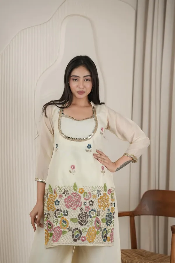 Featuring_Beautiful_Heavy_Suit_Set_Rrr46