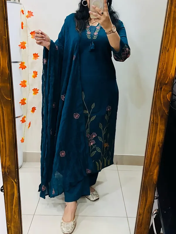 Kurti_With_Pent_With_Dupatta_Rd45