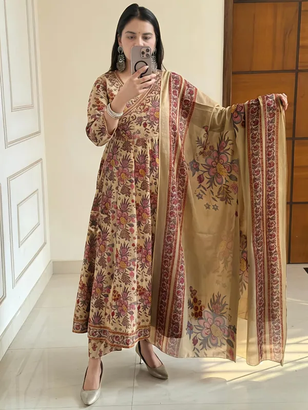 Premium_Kalamkari_Print_Anarkali_Set_Rd53