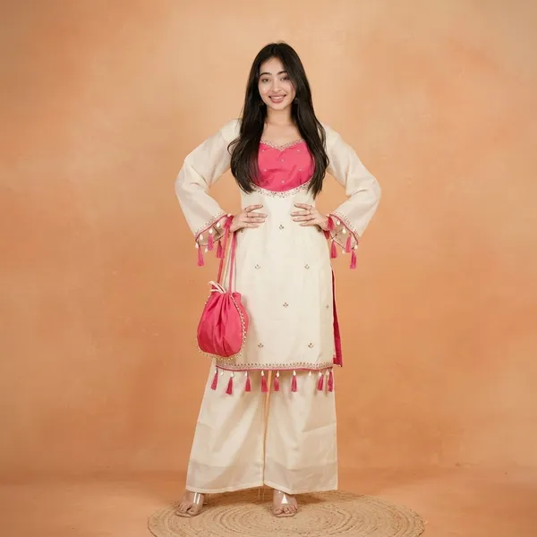 Featuring_Beautiful_Heavy_Suit_Set_Which_Is_Beautifully_Decorated_Embroidered_And_Hand_Work_It_Is_Paired_With_Matching_Plazzo_Complet_Lining_With_Beautiful_Work_Rrrd39_Pink