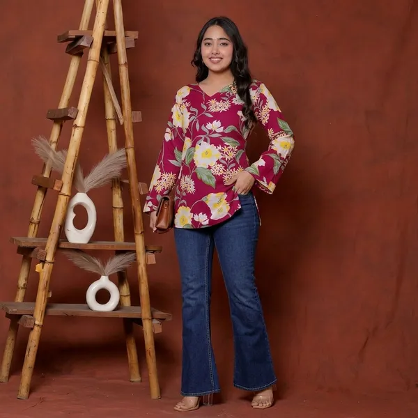Elevate_Your_Ethnic_Wardrobe_With_This_Chic_And_Vibrant_Fuchsia_Pink_Blue_Skay_Green_Kurti_Featuring_A_Striking_White_Lily_Print_This_Piece_Is_Designed_For_The_Modern_Woman_Who_Loves_A_Mix_Of_Classic_Charm_And_Edgy_Details_Rrrd40_Pink