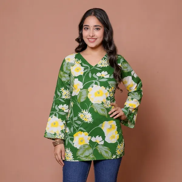 Elevate_Your_Ethnic_Wardrobe_With_This_Chic_And_Vibrant_Fuchsia_Pink_Blue_Skay_Green_Kurti_Featuring_A_Striking_White_Lily_Print_This_Piece_Is_Designed_For_The_Modern_Woman_Who_Loves_A_Mix_Of_Classic_Charm_And_Edgy_Details_Rrrd40_Dark_Green