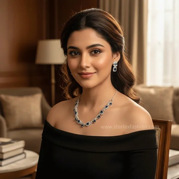 Radiant_Royal_Blue_Ad_Necklace