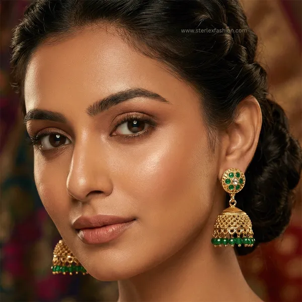 Golden_Petal_Jhumka
