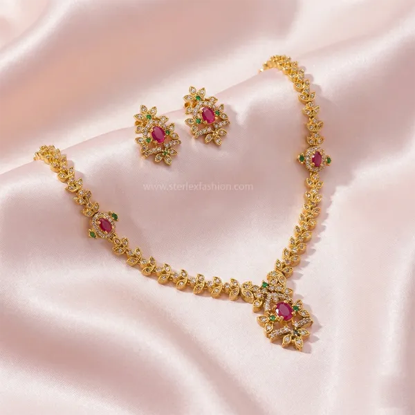 Ruby_Leaf_Necklace_Set