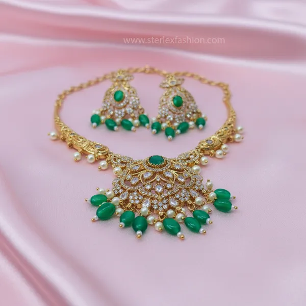 Rajsi_Emerald_Pearl