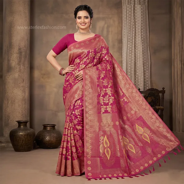 Aavira_Zari_Saree